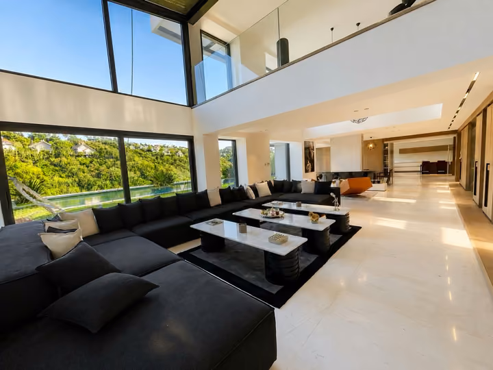 Furnished Five Bedroom Villa with Private Pool in Beykoz - Image 13